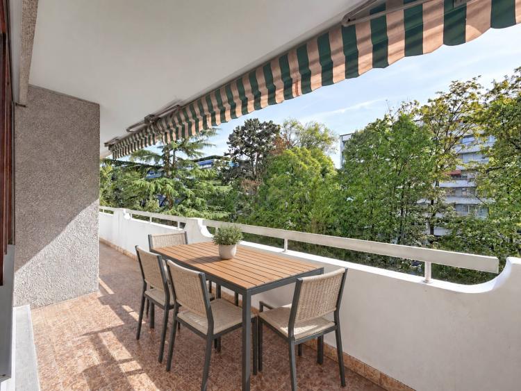 En exclusivité : appartement de 4 pièces avec loggia et box - vente en SI