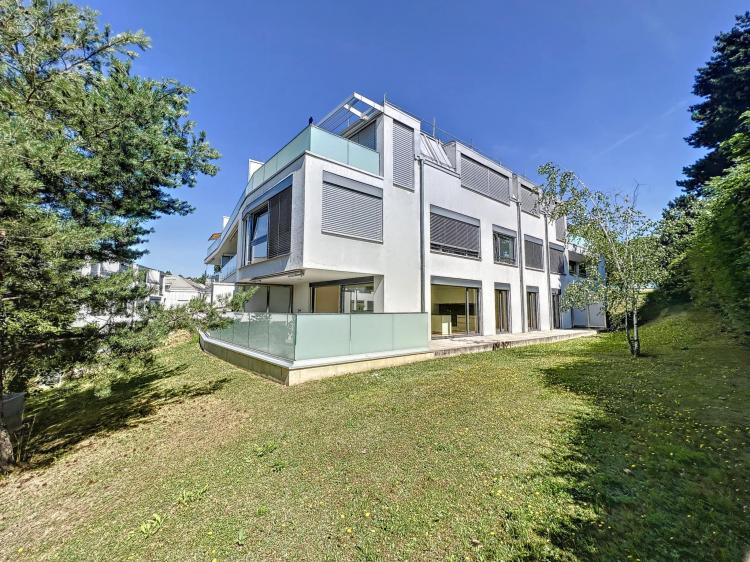 LAUSANNE - Moderne Wohnung von 133m² mit einer Terrasse von 66m².