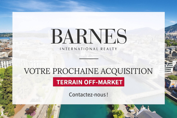 Developer opportunity: plot of land with valid permit for 3 villas