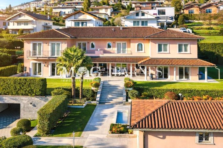 Lugano: Elegante Villa mit Pool und Nebengebäude