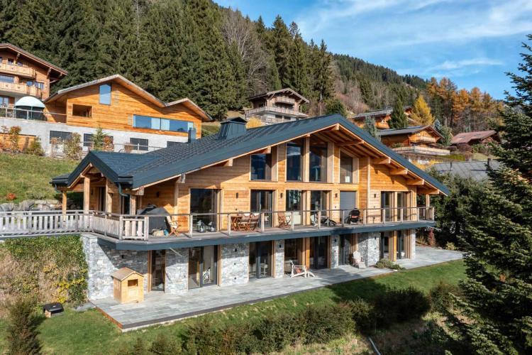 Außergewöhnliches Chalet mit privatem Aufzug und atemberaubender Aussicht