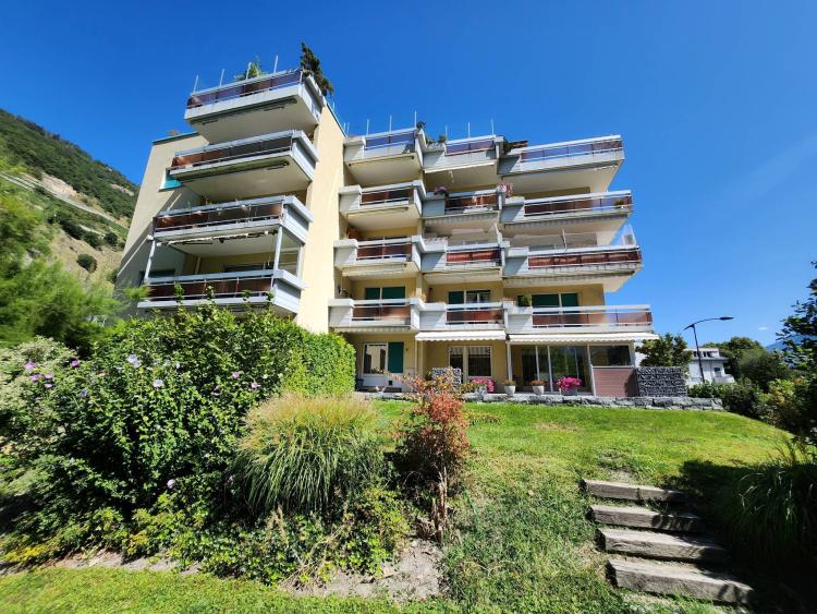 Sehr schöne 5,5-Zimmer-Wohnung