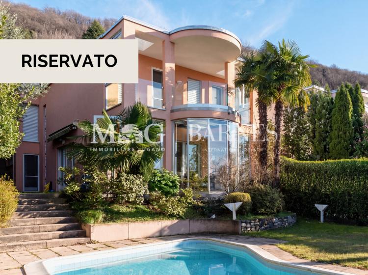 Montagnola, Collina d'Oro: Villa mit Schwimmbad und Seeblick