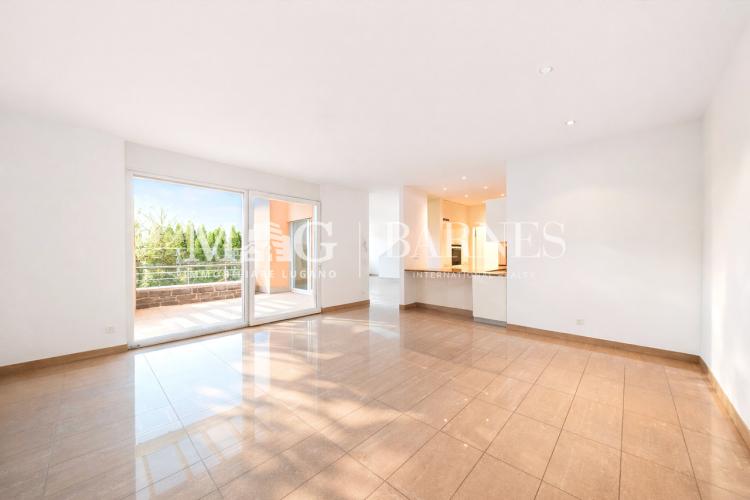 Lugano, Vezia: Geräumiges 7,5-Zimmer-Haus mit Garten - 250 qm