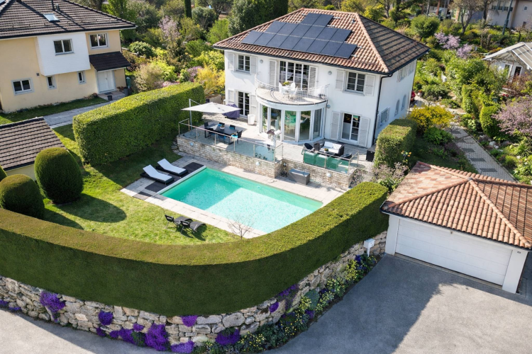 Luxuriöse, freistehende Villa mit Swimmingpool und Hamam