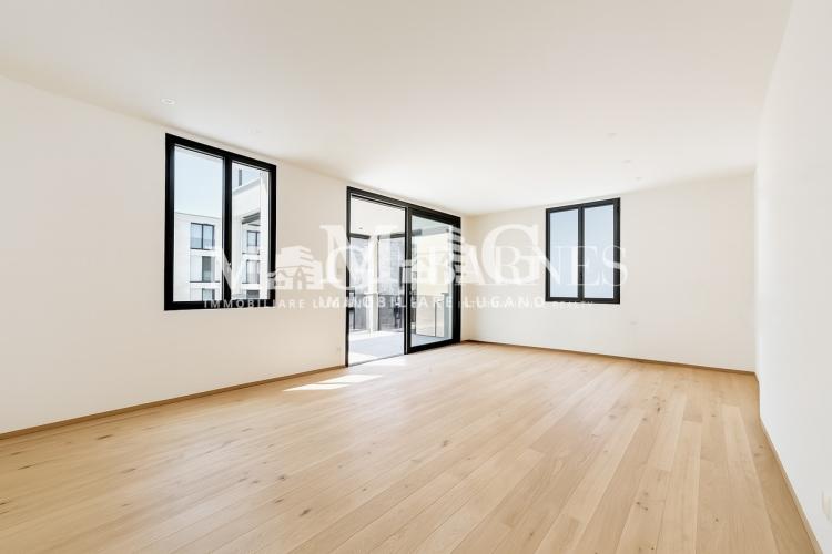 Lugano Centro: Renovierte 4.5-Zimmer-Wohnung in Seenähe