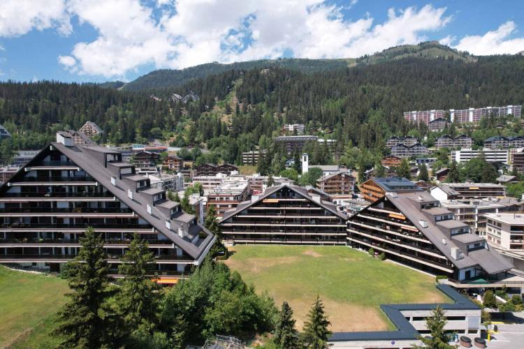 Seltene Gelegenheit – 2,5 Zimmer im Herzen der Stadt, 2026 komplett renoviert