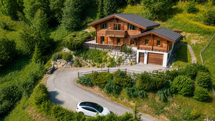 Exklusiv – Außergewöhnliches Chalet mit Panoramablick