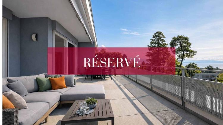 Elegantes, modernes Penthouse mit 6,5 Zimmern, nur einen Steinwurf vom Chailly-Viertel entfernt.