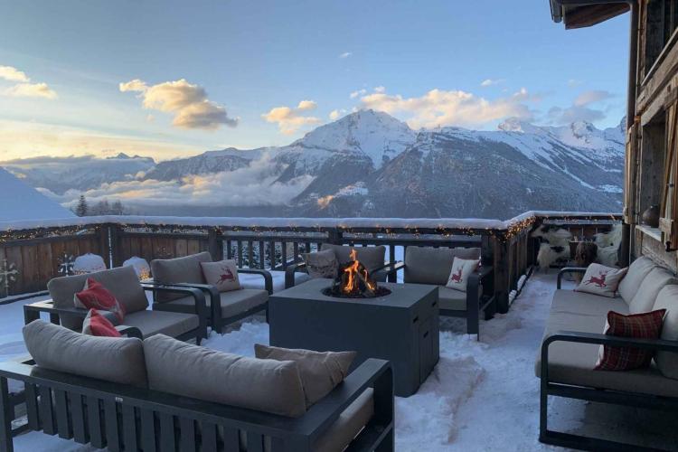 Modernes Chalet mit atemberaubendem Bergblick