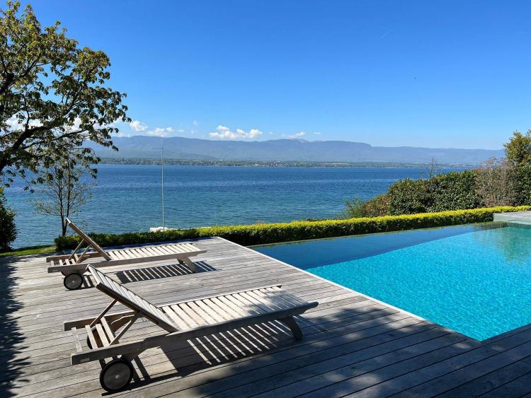 Exklusiv! Anwesen am Wasser