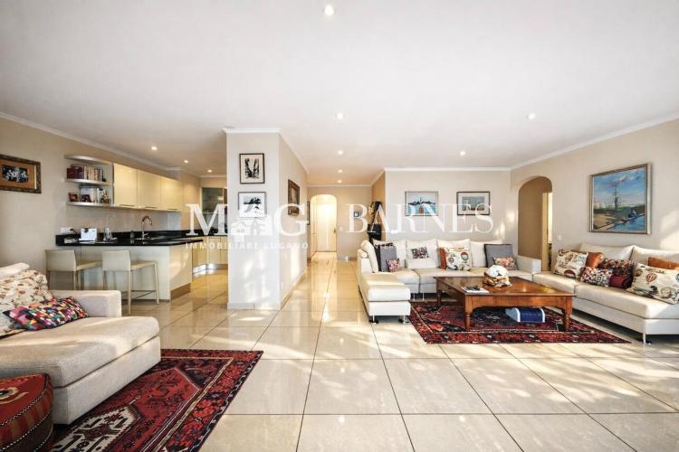 Lugano: 5.5-Zimmer-Wohnung mit privatem Garten und Terrasse