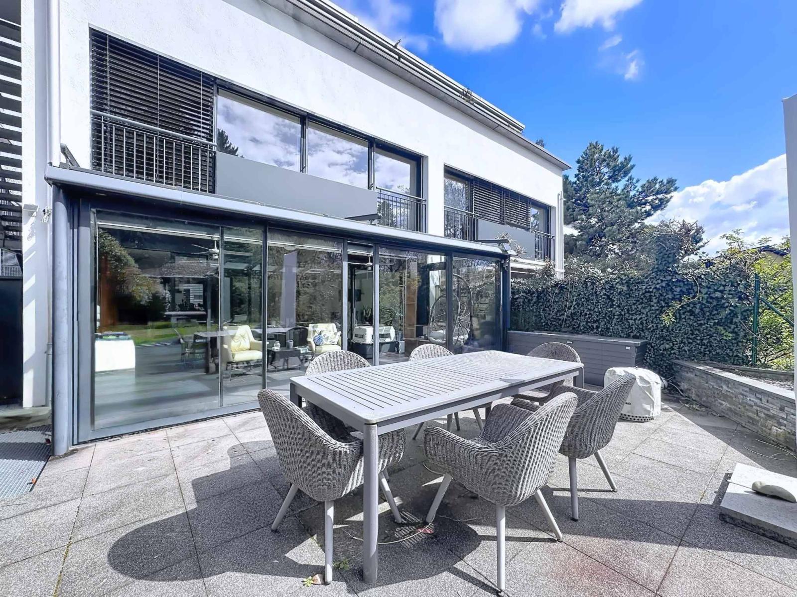 el1he_kaban-bien-6595682.jpg