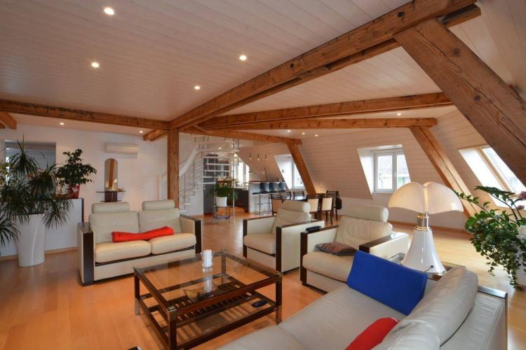 Exklusive, 6,5 Zimmer mit Aussicht, nah am See und dem Stadtzentrum