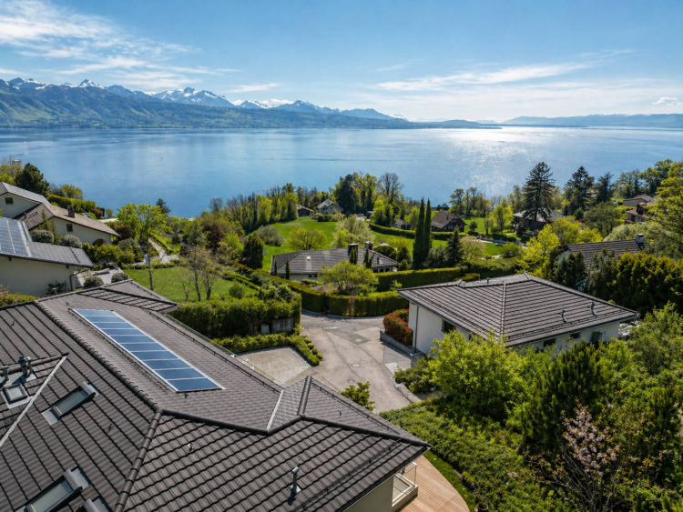 Modernes Penthouse im Herzen von Lavaux mit Panoramablick auf den Genfersee