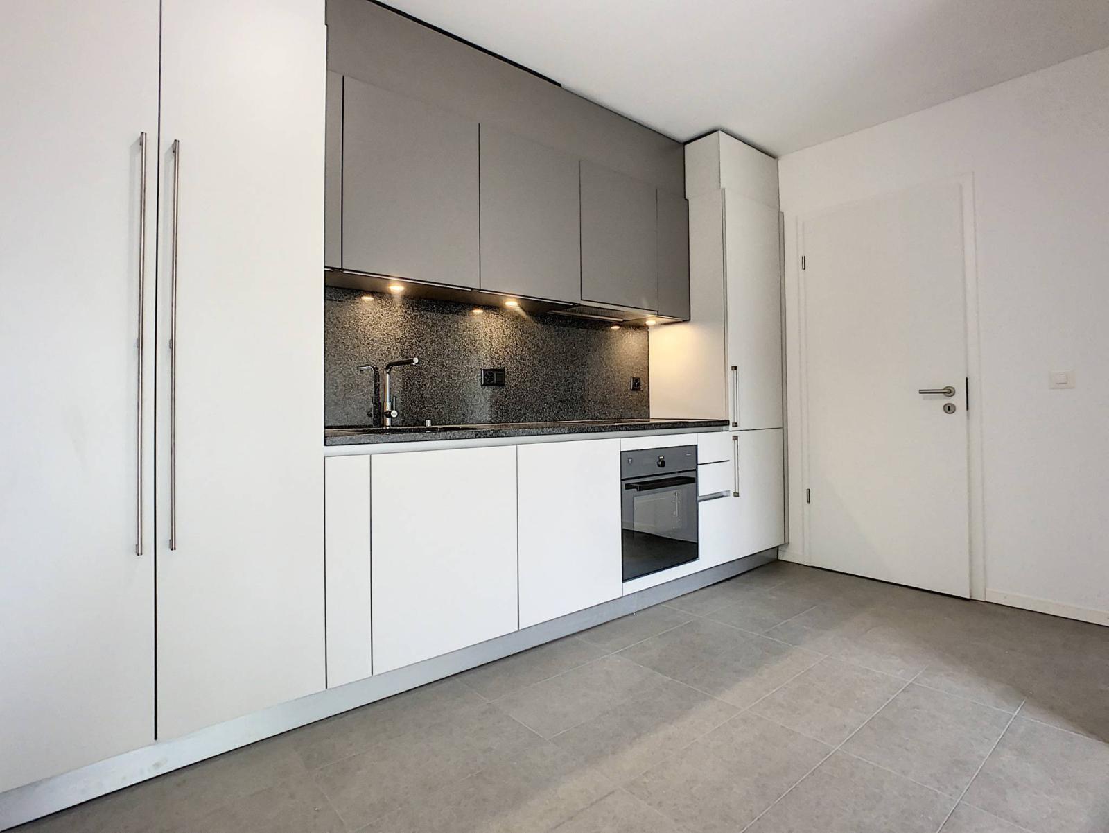 Elegante neue 2.5-Zimmer-Wohnung im Erdgeschoss