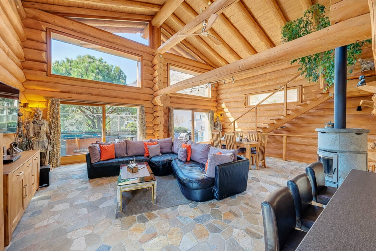 Characterful house in the heart of Branson