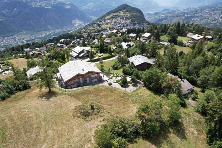 EXCEPTIONAL PLOT WITH APPROVED BUILDING PERMIT