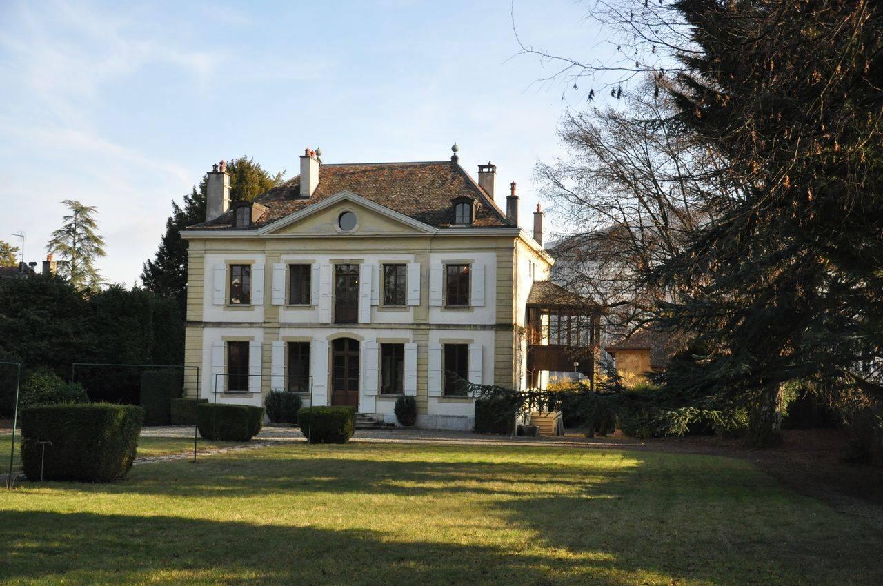 Prunkvolles Herrenhaus