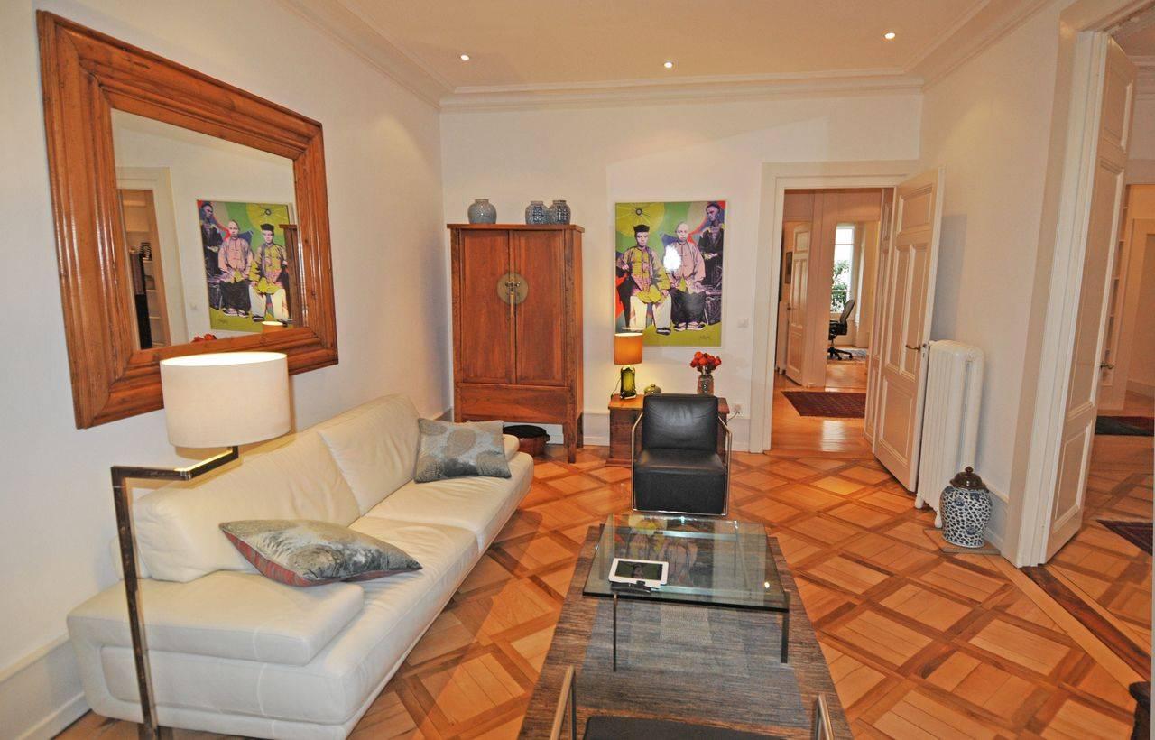 Charakter und Lage In der Nähe des Sees