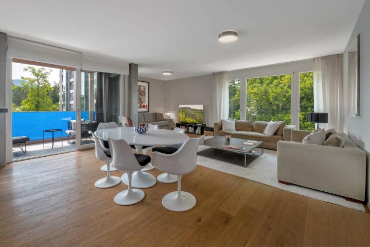 Wunderschöne 6-Zimmer-Wohnung mit gehobenem Standard