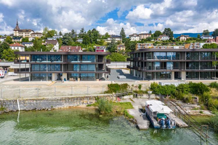  Entdecken Sie Ihr zukünftiges Zuhause direkt am Wasser!