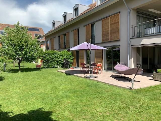 EXCLUSIVITE - Magnifique appartement avec agréable jardin privatif