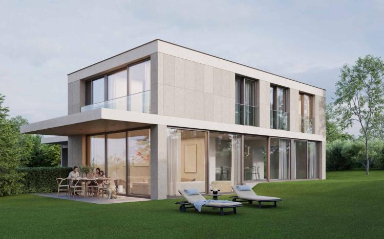 Neue freistehende Villa mit Garten