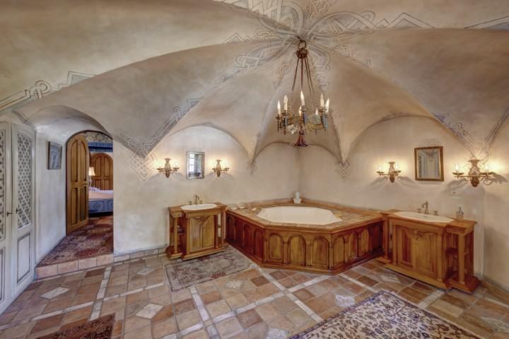 oMNAE_chateau_de_chatel_usinens_051022_hd_4_petit_.jpg