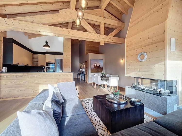 Charmantes Apartment mit Blick auf die Berge, nur wenige Schritte von den Pisten entfernt.