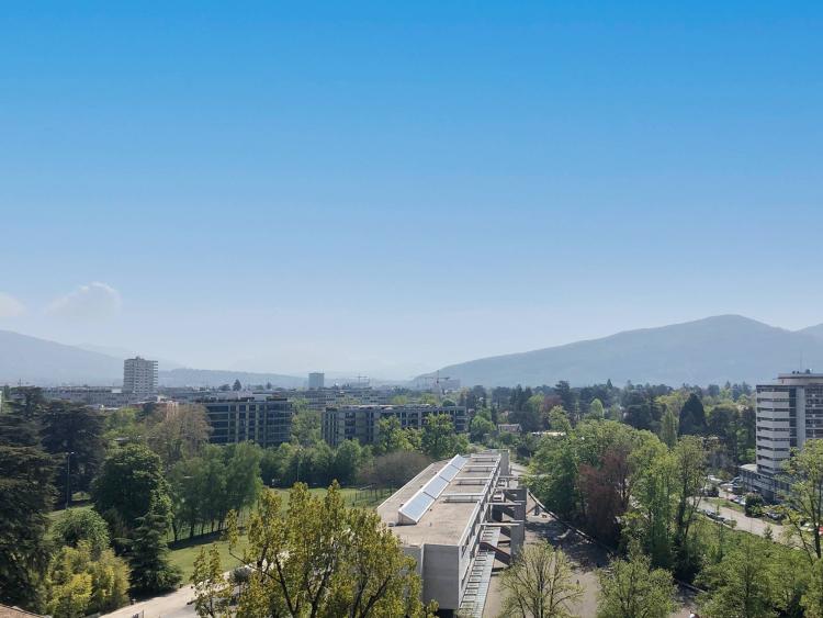 EXKLUSIV – Großes renoviertes Studio in einer Luxusresidenz