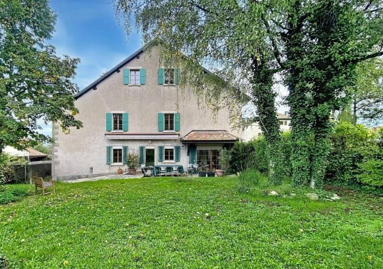 Exklusiv: Bauernhaus mit mehreren Wohneinheiten