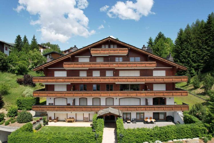 SOLE AGENT - BEAUTIFUL 4.5 ROOM FLAT WITH VIEW