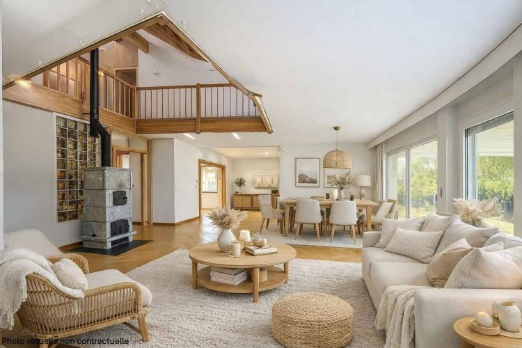 Spacious detached villa on the outskirts of Lausanne on a 2,300 m² plot