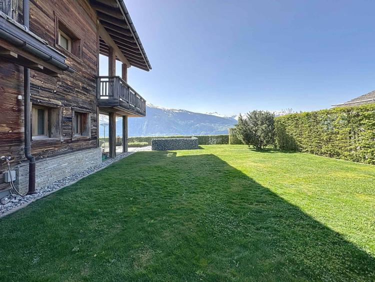 Wunderschönes altes Holzchalet mit Panoramablick