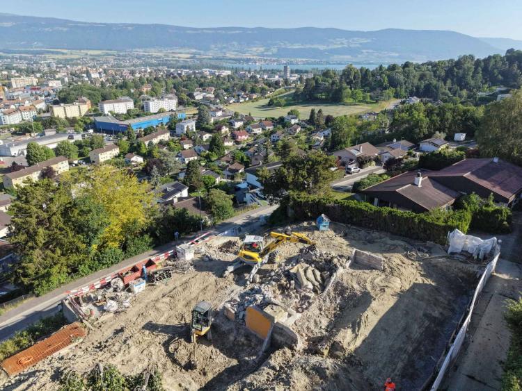 AUSSERGEWÖHNLICHES PROJEKT: Luxusbau mit Seeblick!