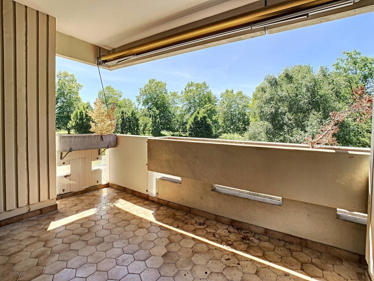 Geräumige 5-Zimmer-Wohnung in ruhiger Lage mit freier Aussicht