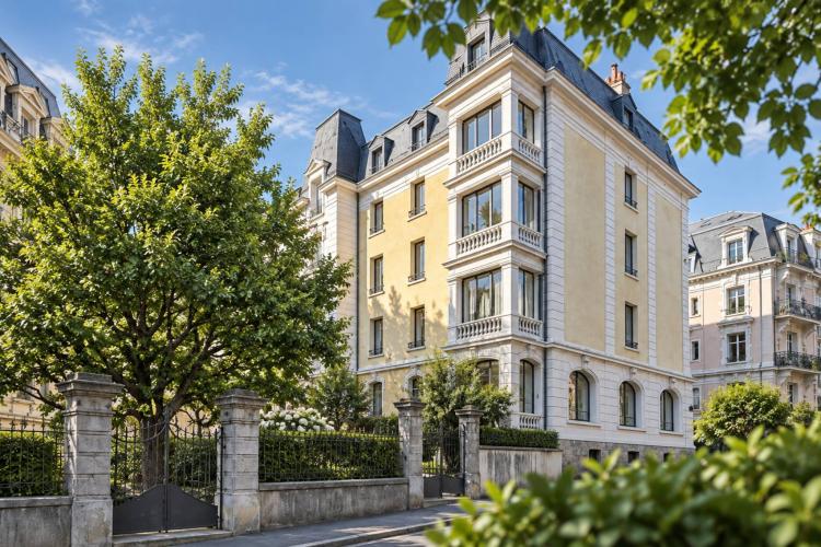 Wohnung aus dem frühen 20. Jahrhundert im Herzen der Stadt